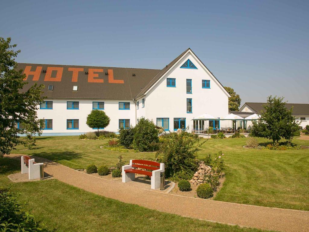 Hotel Pommernland Anklam Bagian luar foto